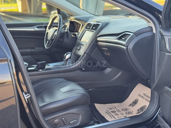 Ford Fusion (North America) 2015, 126,700 km - 2.0 л - Bakı