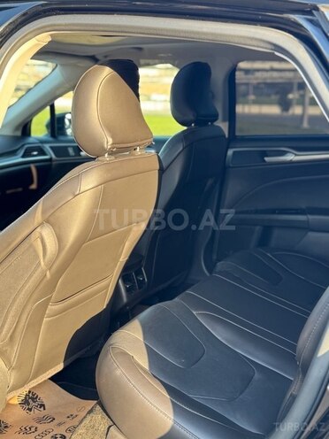 Ford Fusion (North America) 2015, 126,700 km - 2.0 л - Bakı