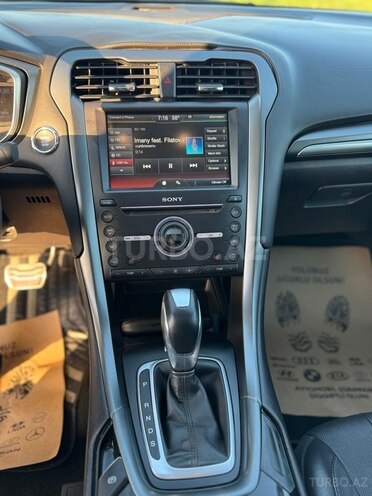 Ford Fusion (North America) 2015, 126,700 km - 2.0 л - Bakı
