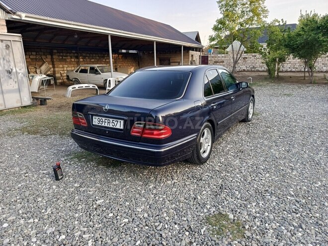 Mercedes E 220 d 2000, 398,090 km - 2.2 л - Ağcabədi