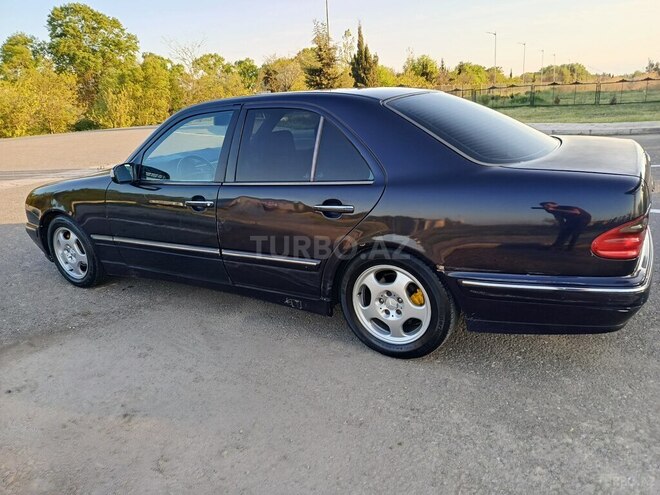 Mercedes E 220 d 2000, 398,090 km - 2.2 л - Ağcabədi
