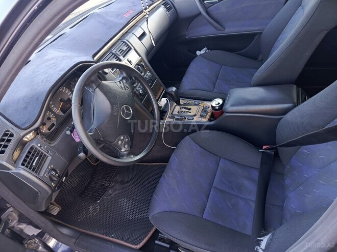 Mercedes E 220 d 2000, 398,090 km - 2.2 л - Ağcabədi