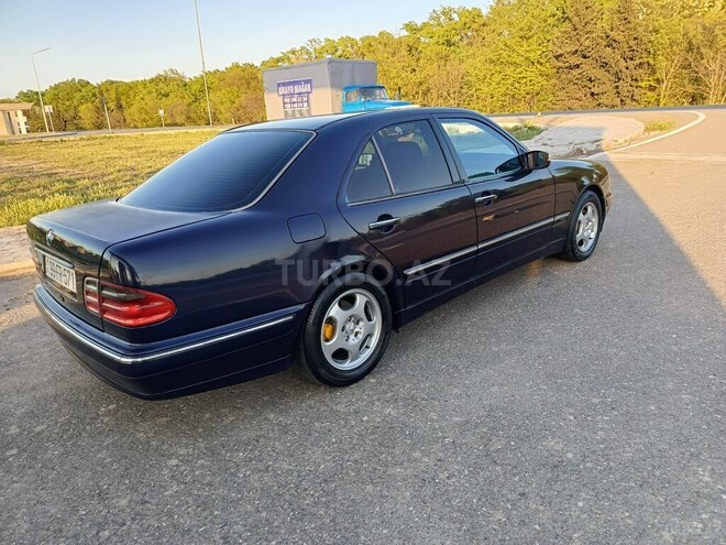 Mercedes E 220 d 2000, 398,090 km - 2.2 л - Ağcabədi