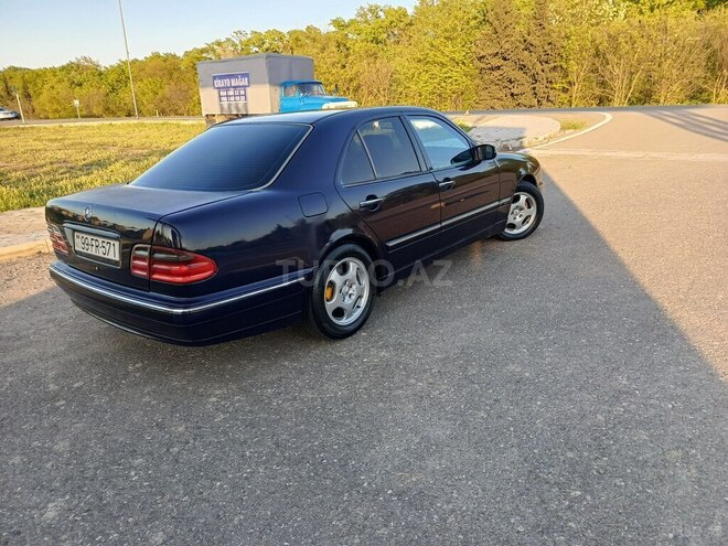 Mercedes E 220 d 2000, 398,090 km - 2.2 л - Ağcabədi