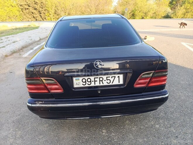 Mercedes E 220 d 2000, 398,090 km - 2.2 л - Ağcabədi