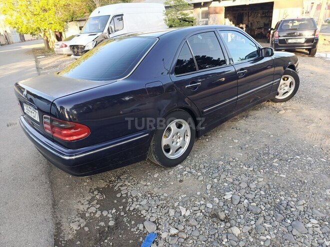 Mercedes E 220 d 2000, 398,090 km - 2.2 л - Ağcabədi