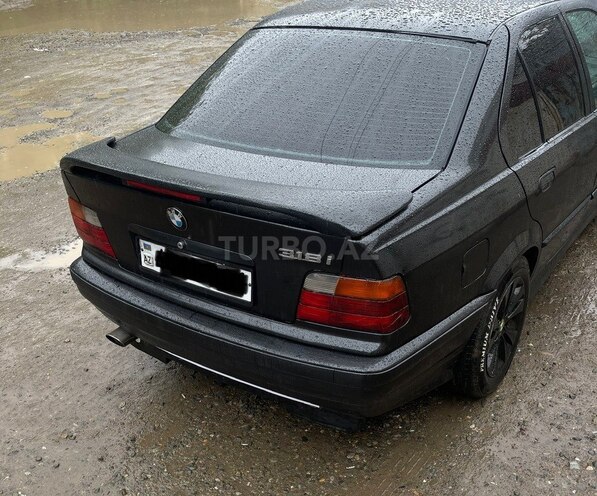 BMW 318 1993, 145,367 km - 1.8 l - Gəncə