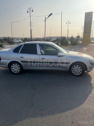 Opel Vectra 1996, 430,000 km - 1.8 l - Bakı