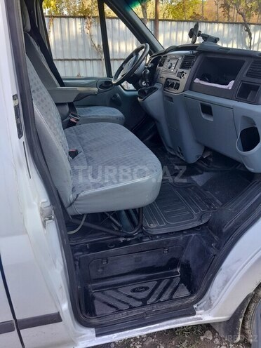 Ford Transit 2008, 300,000 km - 2.4 л - Şəki