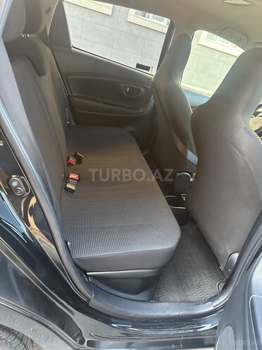 Toyota Vitz 2017, 39,100 km - 1.5 l - Bakı