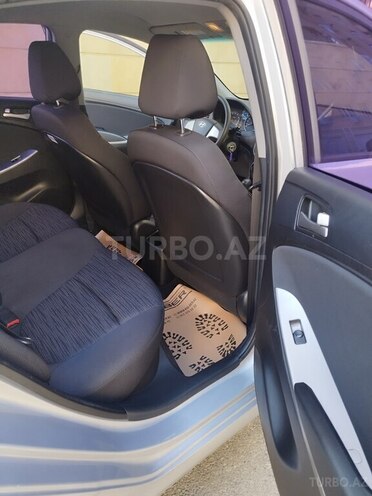 Hyundai Accent 2017, 62,000 km - 1.4 l - Bakı