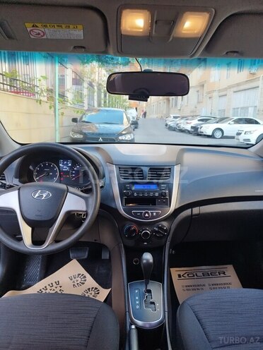 Hyundai Accent 2017, 62,000 km - 1.4 l - Bakı