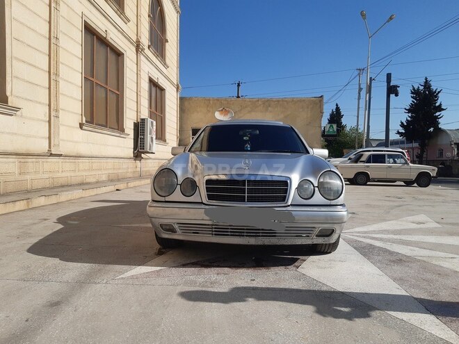 Mercedes E 220 d 1998, 551,000 km - 2.2 л - Tovuz
