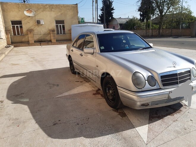 Mercedes E 220 d 1998, 551,000 km - 2.2 л - Tovuz