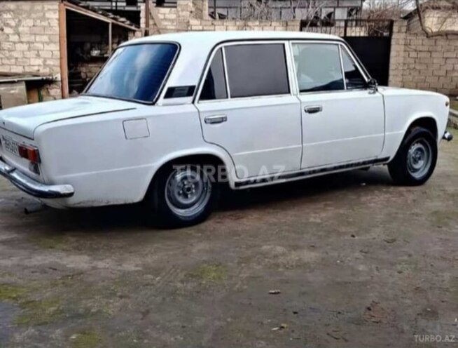 LADA (VAZ) 21011 1980, 50,000 km - 1.3 л - Yevlax