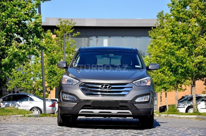 Hyundai Santa Fe-10