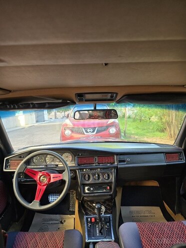 Mercedes 190 1991, 341,000 km - 2.0 л - Naxçıvan