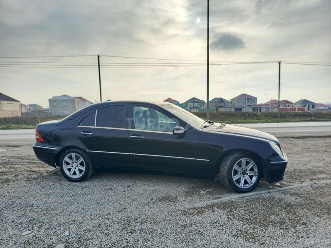 Mercedes C 240 2001, 280,000 km - 2.4 l - Bakı