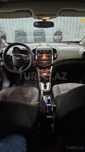 Chevrolet Aveo-4
