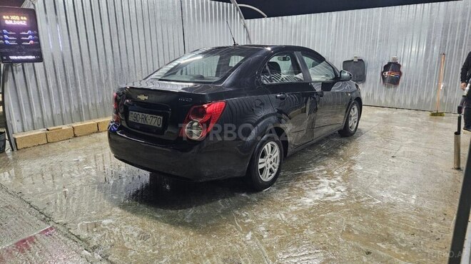 Chevrolet Aveo-6