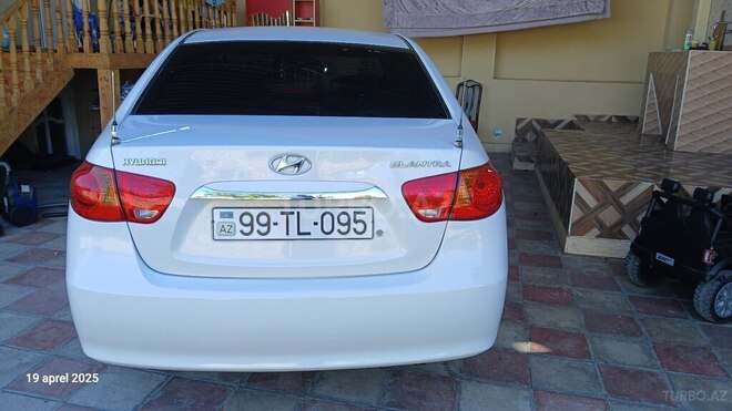 Hyundai Elantra 2009, 226,000 km - 2.0 l - Bakı