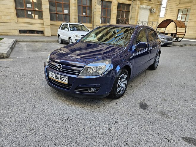 Opel Astra 2005, 273,000 km - 1.4 l - Bakı