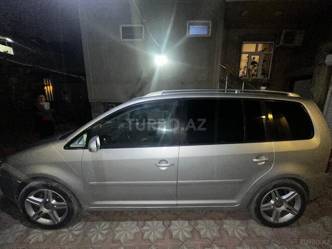 Volkswagen Touran 2005, 378,440 km - 1.9 l - Bakı