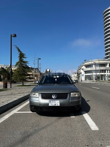 Volkswagen Passat 2004, 470,500 km - 1.8 l - Bakı