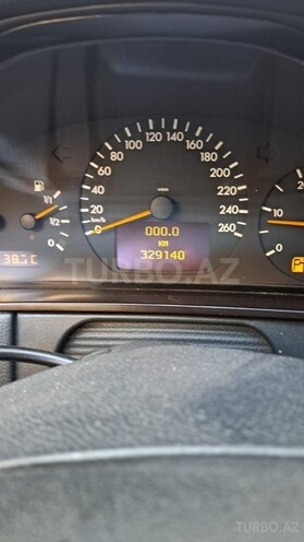 Mercedes E 270 2001, 329,140 km - 2.7 l - Bakı