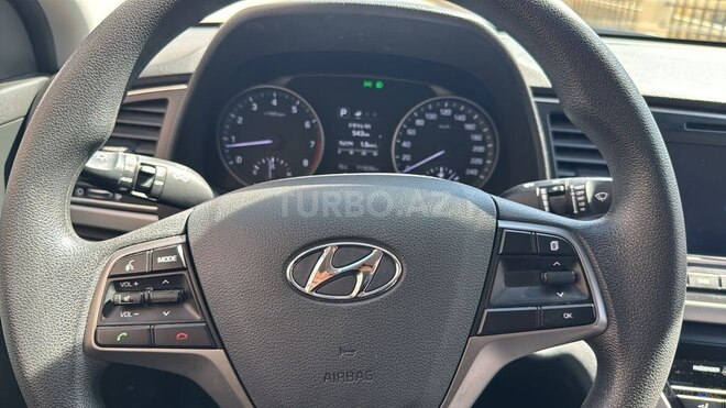 Hyundai Avante 2017, 116,700 km - 1.6 l - Bakı