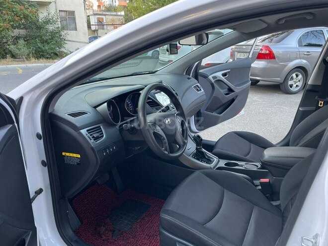 Hyundai Avante 2015, 158,000 km - 1.6 l - Bakı
