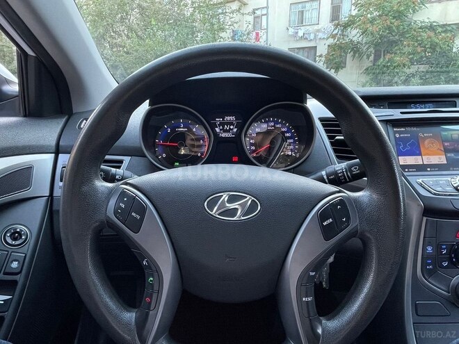 Hyundai Avante 2015, 158,000 km - 1.6 l - Bakı