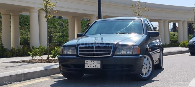Mercedes C 220 1996, 175,255 km - 2.2 l - Bakı