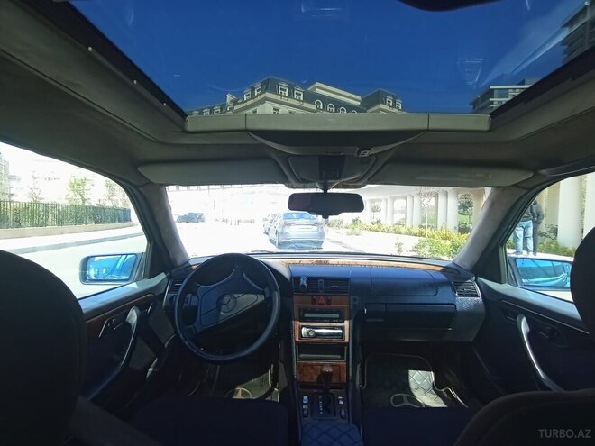 Mercedes C 220 1996, 175,255 km - 2.2 l - Bakı