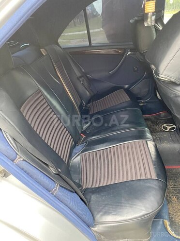 Mercedes C 180 1997, 200,000 km - 1.8 l - Beyləqan