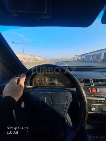 Mercedes C 180 1997, 200,000 km - 1.8 l - Beyləqan