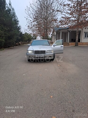 Mercedes C 180 1997, 200,000 km - 1.8 l - Beyləqan