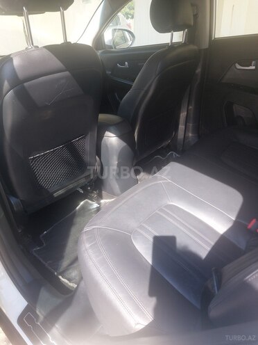 Kia Sportage 2013, 111,000 km - 2.0 l - Bakı