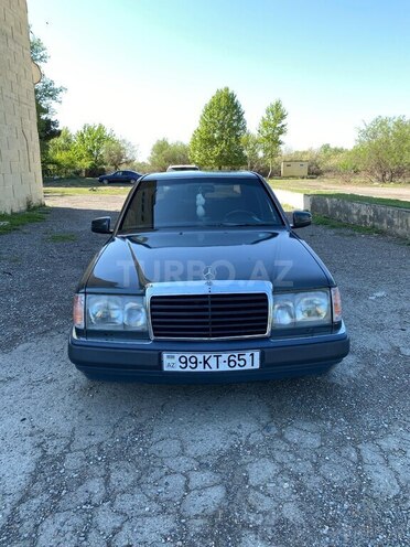 Mercedes E 200 1990, 487,236 km - 2.0 l - Mingəçevir