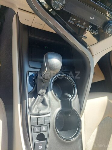 Toyota Camry 2023, 21,000 km - 2.5 l - Bakı