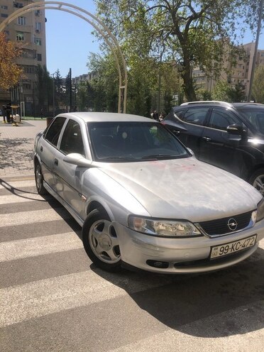 Opel Vectra 1999, 320,000 km - 1.6 l - Bakı