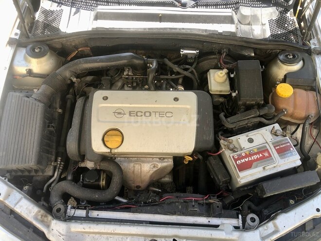 Opel Vectra 1999, 320,000 km - 1.6 l - Bakı
