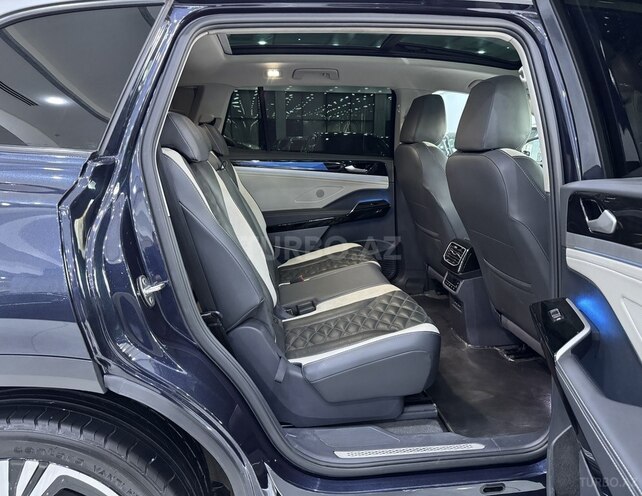 Volkswagen ID.6 Crozz 2022, 127,500 km - 0.0 l - Bakı