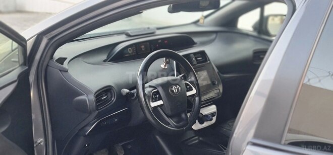 Toyota Prius 2016, 165,762 km - 1.8 l - Bakı