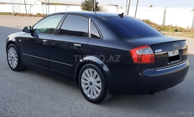 Audi A4 2003, 325,000 km - 2.0 l - Bakı