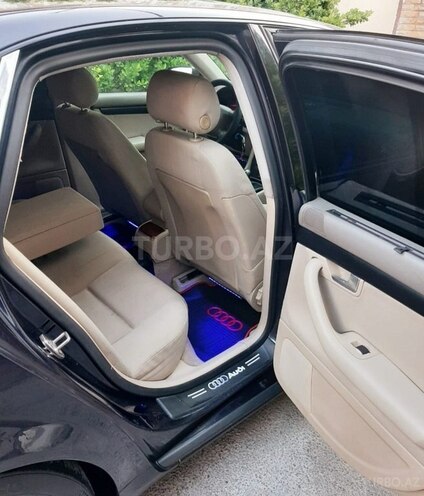 Audi A4 2003, 325,000 km - 2.0 l - Bakı