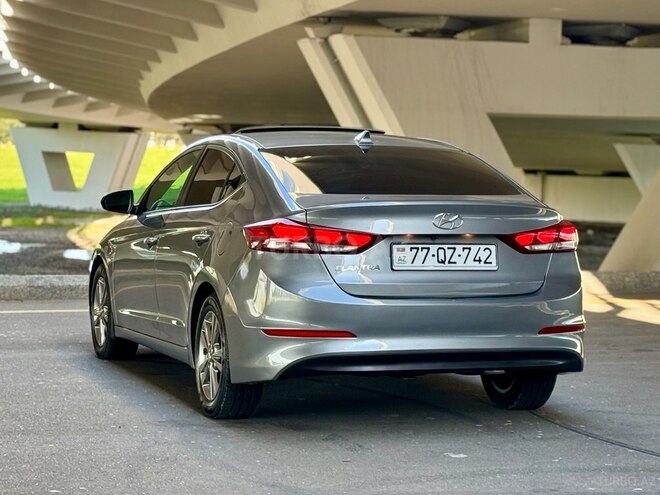 Hyundai Elantra 2018, 66,000 km - 2.0 l - Bakı