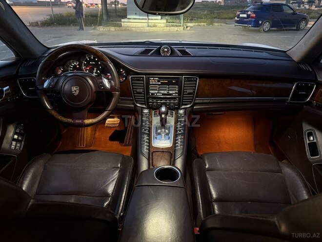 Porsche Panamera Turbo 2010, 201,000 km - 4.8 l - Bakı
