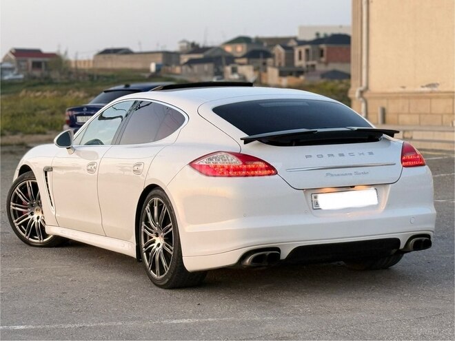 Porsche Panamera Turbo 2010, 201,000 km - 4.8 l - Bakı