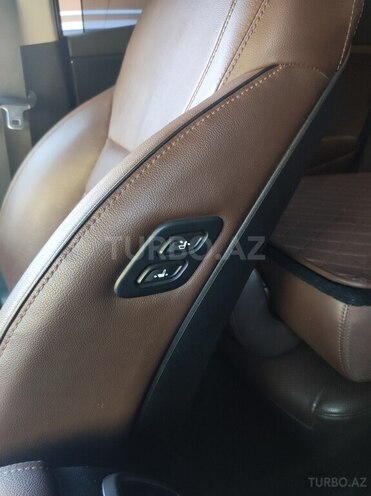 Kia Sorento-13